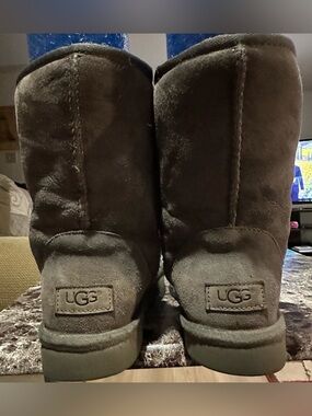 UGG Short Suede Boots in Grey